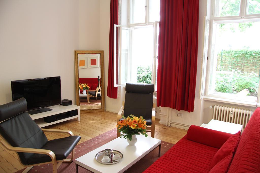 Nollendorf Apartment *